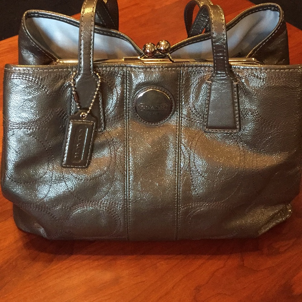 NWOT Coach Green Stitched Patent Leather Purse